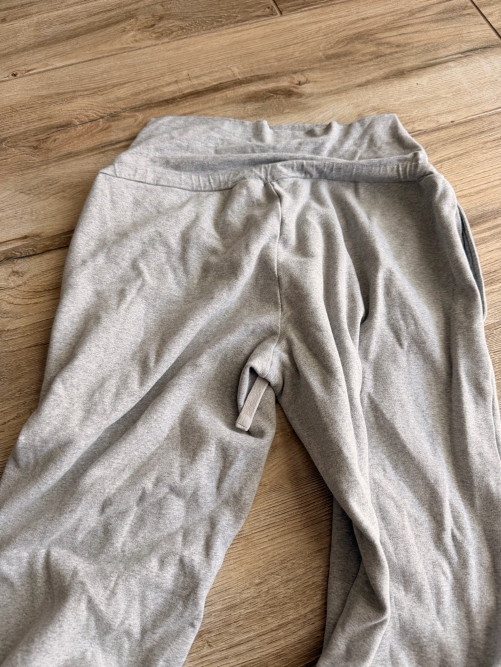 Maternity Jogger Pants and sweater in Light Gray - Picture 11 of 11